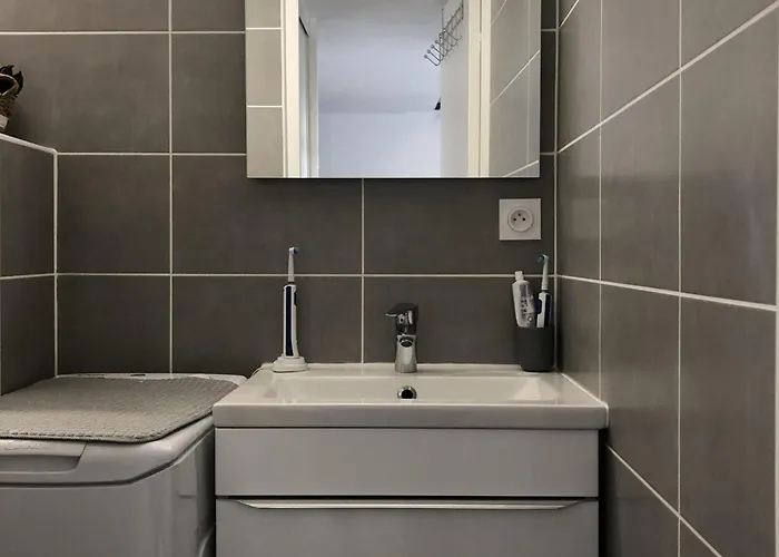 Saint-cyprien : T2 Mezzanine 4/5 Pers, Moderne, A 500m, Parking Prive, Animaux Ok - Fr-1-793-27 Villa Saint-Cyprien (Pyrenees-Orientales)