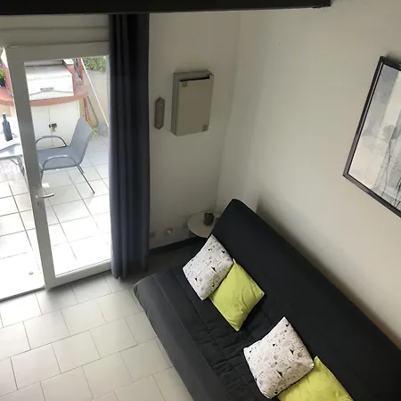 Saint-cyprien : T2 Mezzanine 4/5 Pers, Moderne, A 500m, Parking Prive, Animaux Ok - Fr-1-793-27 *