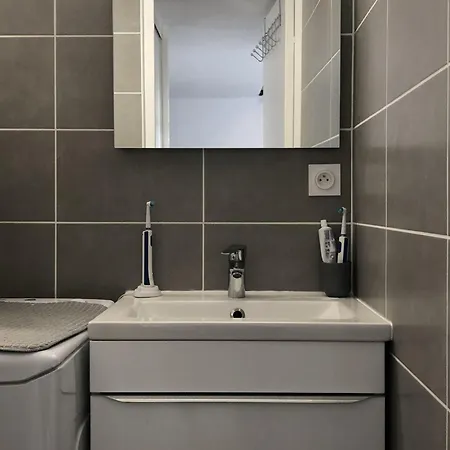 Saint-cyprien : T2 Mezzanine 4/5 Pers, Moderne, à 500m, Parking Privé, Animaux Ok - Fr-1-793-27 Villa Saint-Cyprien (Pyrenees-Orientales)